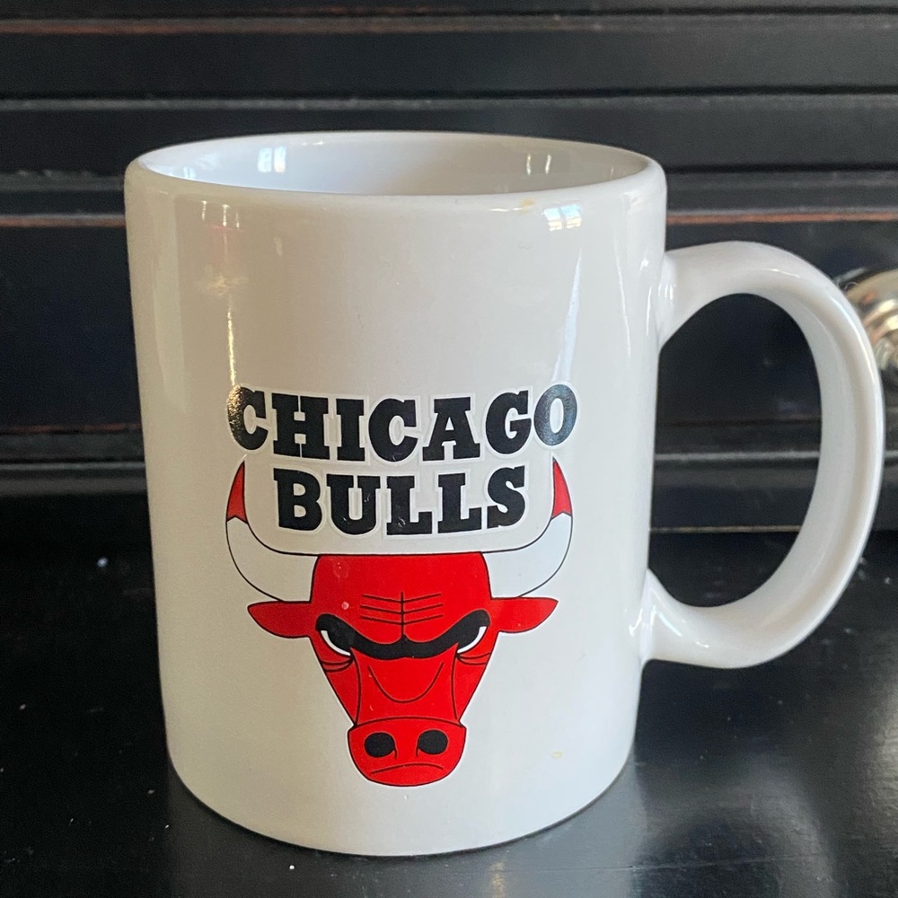 Late 90s Chicago Bulls Mug.